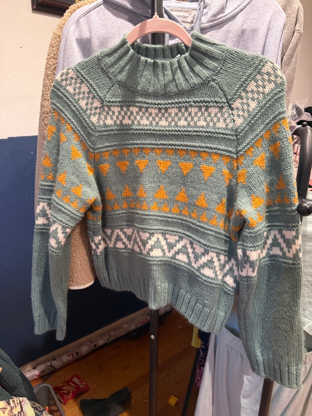Universal Thread Sage Green & Mustard Patterned Turtleneck Sweater